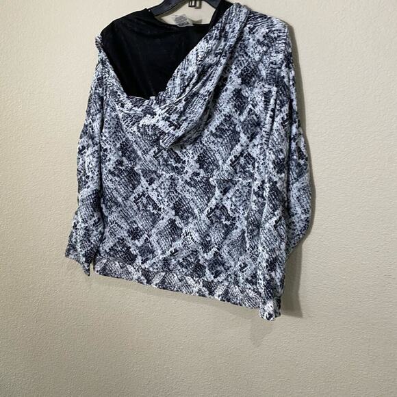 Pink Victoria's Secret Anorak Windbreaker - Picture 7 of 7